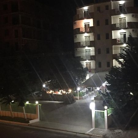 Hotel Blendi Durrës Exteriör bild