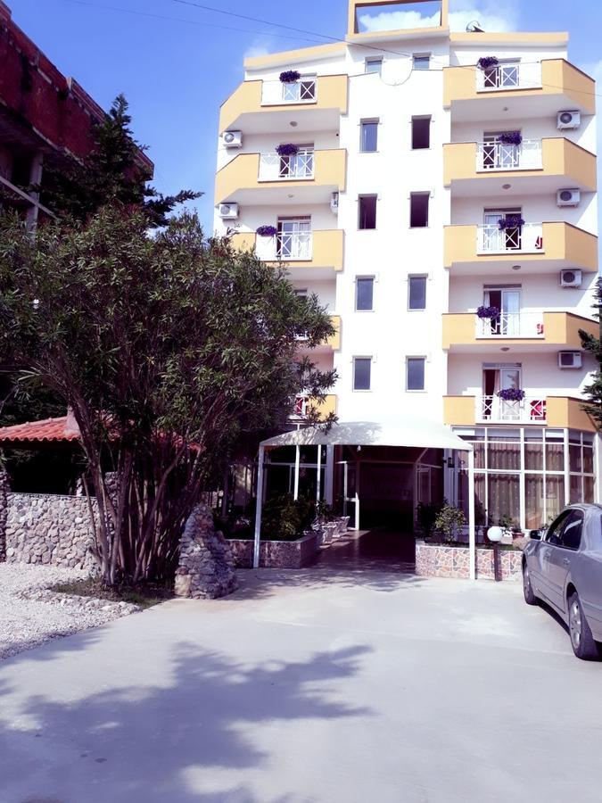 Hotel Blendi Durrës Exteriör bild