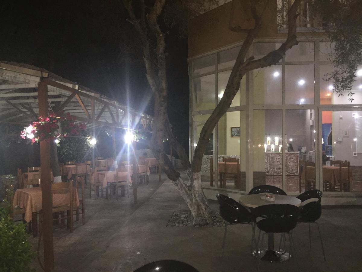 Hotel Blendi Durrës Exteriör bild